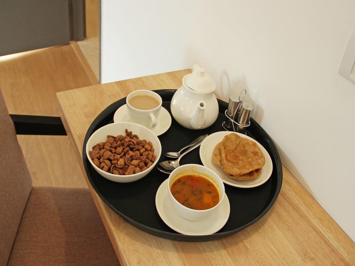 Oyo 2061 Hotel New Holiday Inn 阿杰梅尔 外观 照片