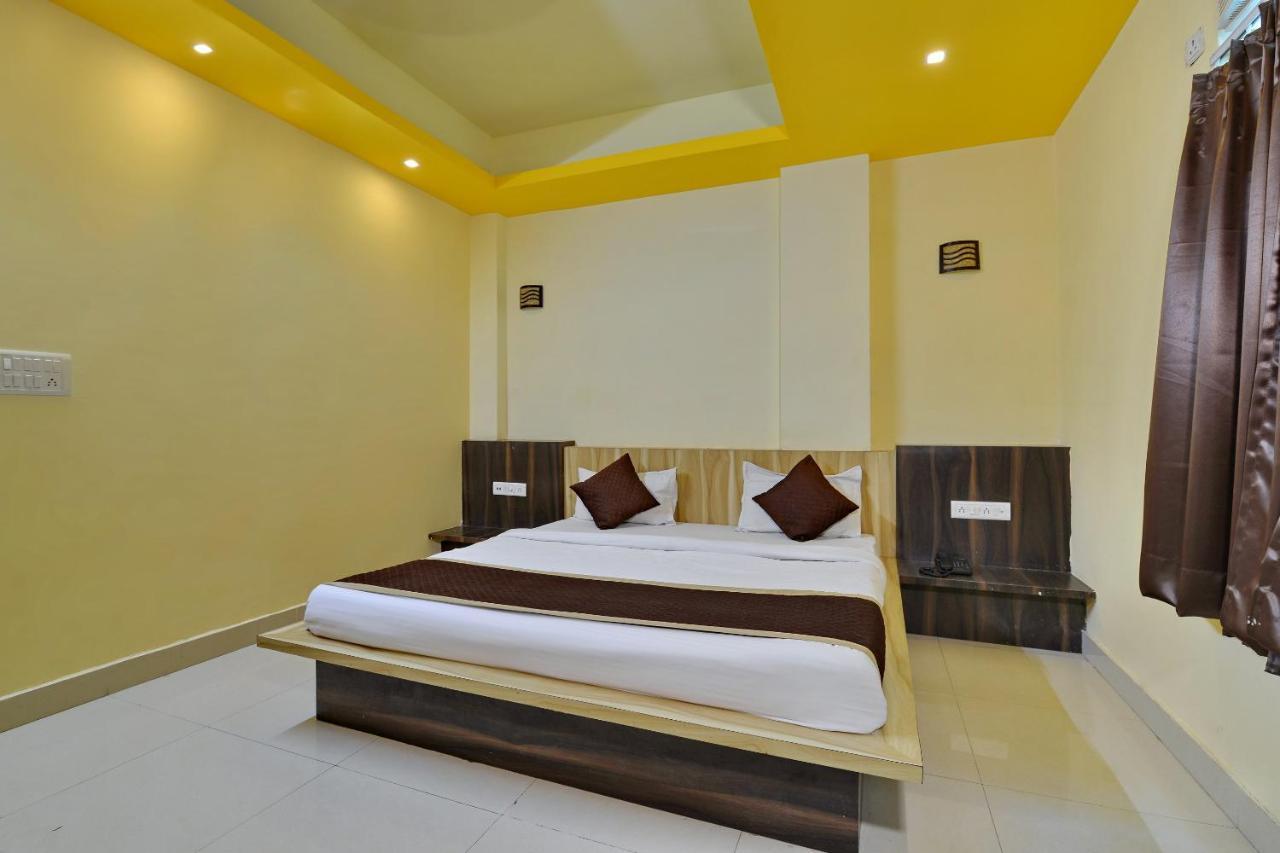 Oyo 2061 Hotel New Holiday Inn 阿杰梅尔 外观 照片